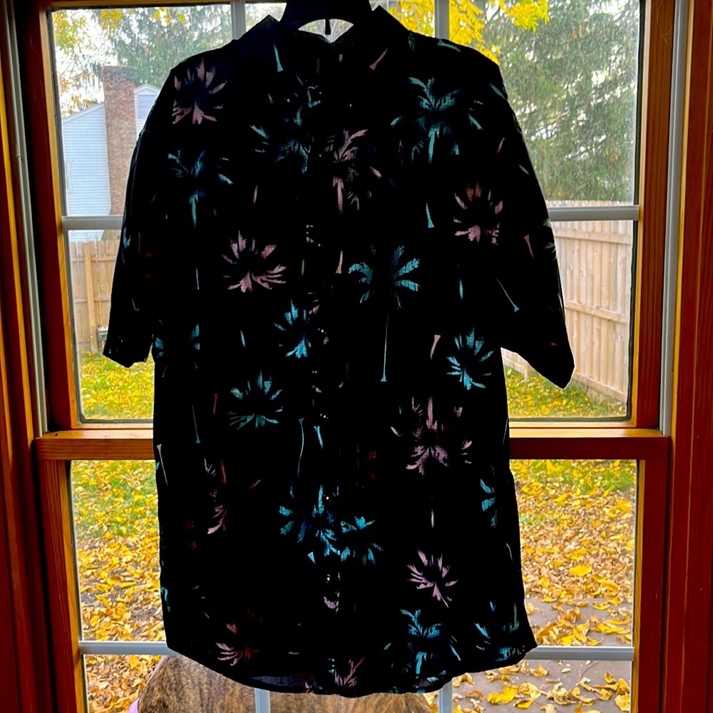 Men’s palm tree dress shirt